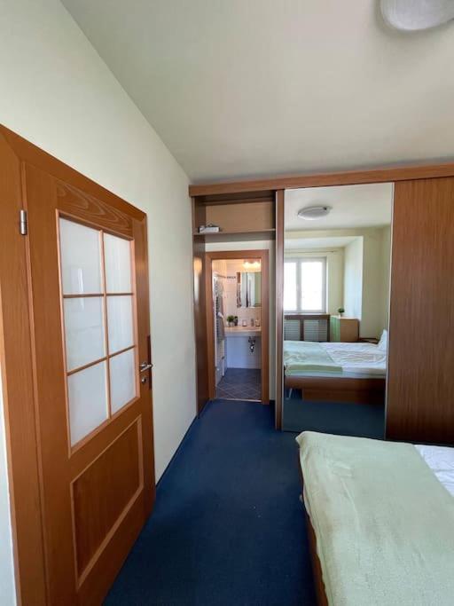 Apartman Obchodna Μπρατισλάβα Εξωτερικό φωτογραφία