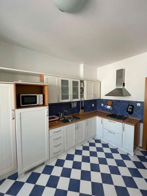 Apartman Obchodna Μπρατισλάβα Εξωτερικό φωτογραφία