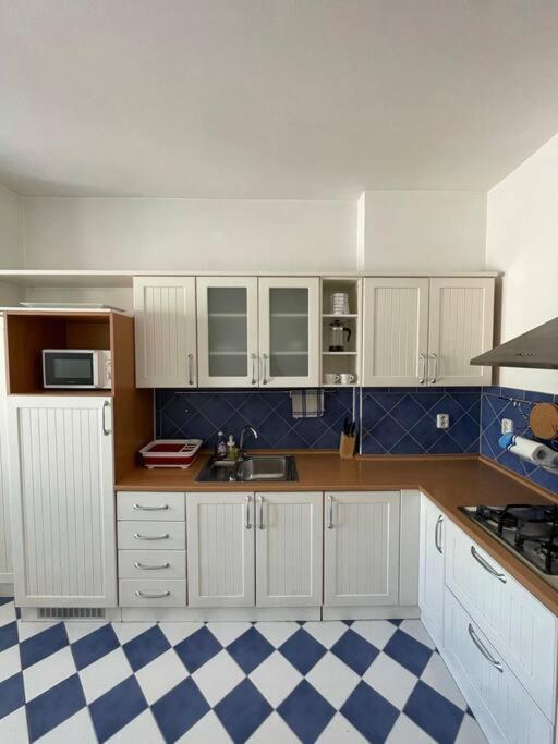 Apartman Obchodna Μπρατισλάβα Εξωτερικό φωτογραφία